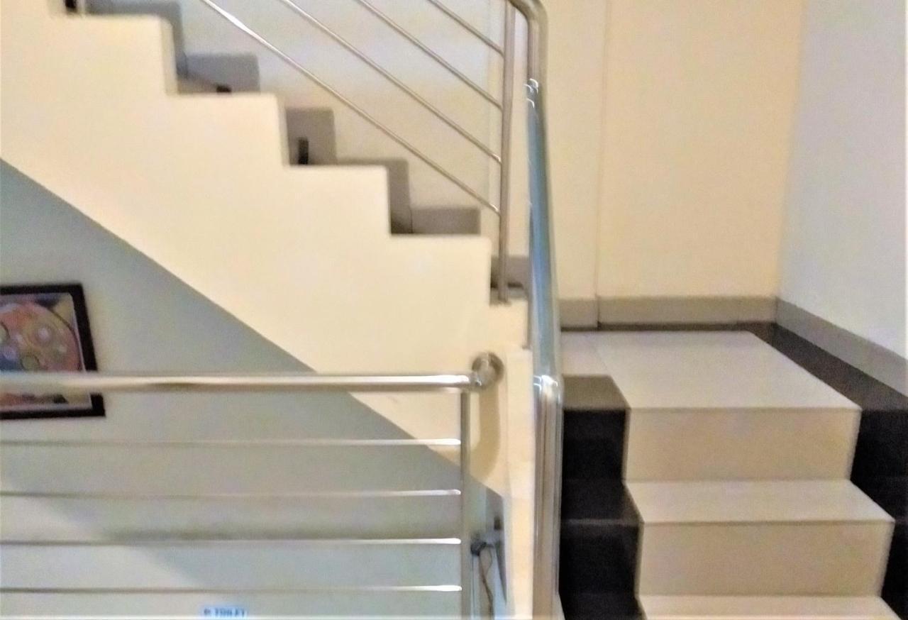 Azalia Residence Palembang Exterior foto